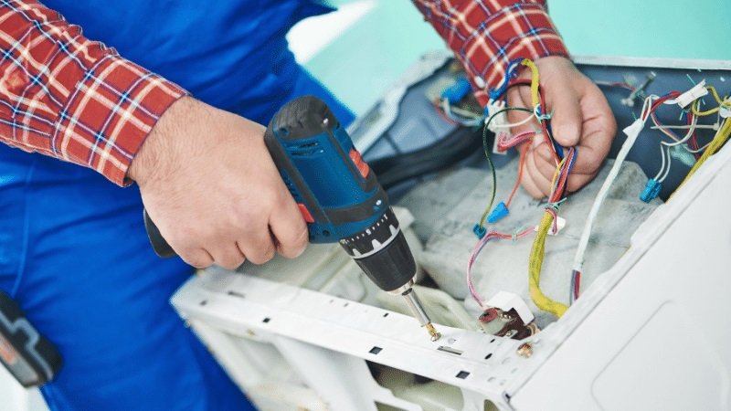 Akhisar İmmergas İmmergas çamaşır makinesi kart tamiri – Su almama arızası orijinal parça ile giderildi. - Teknik servis örneği